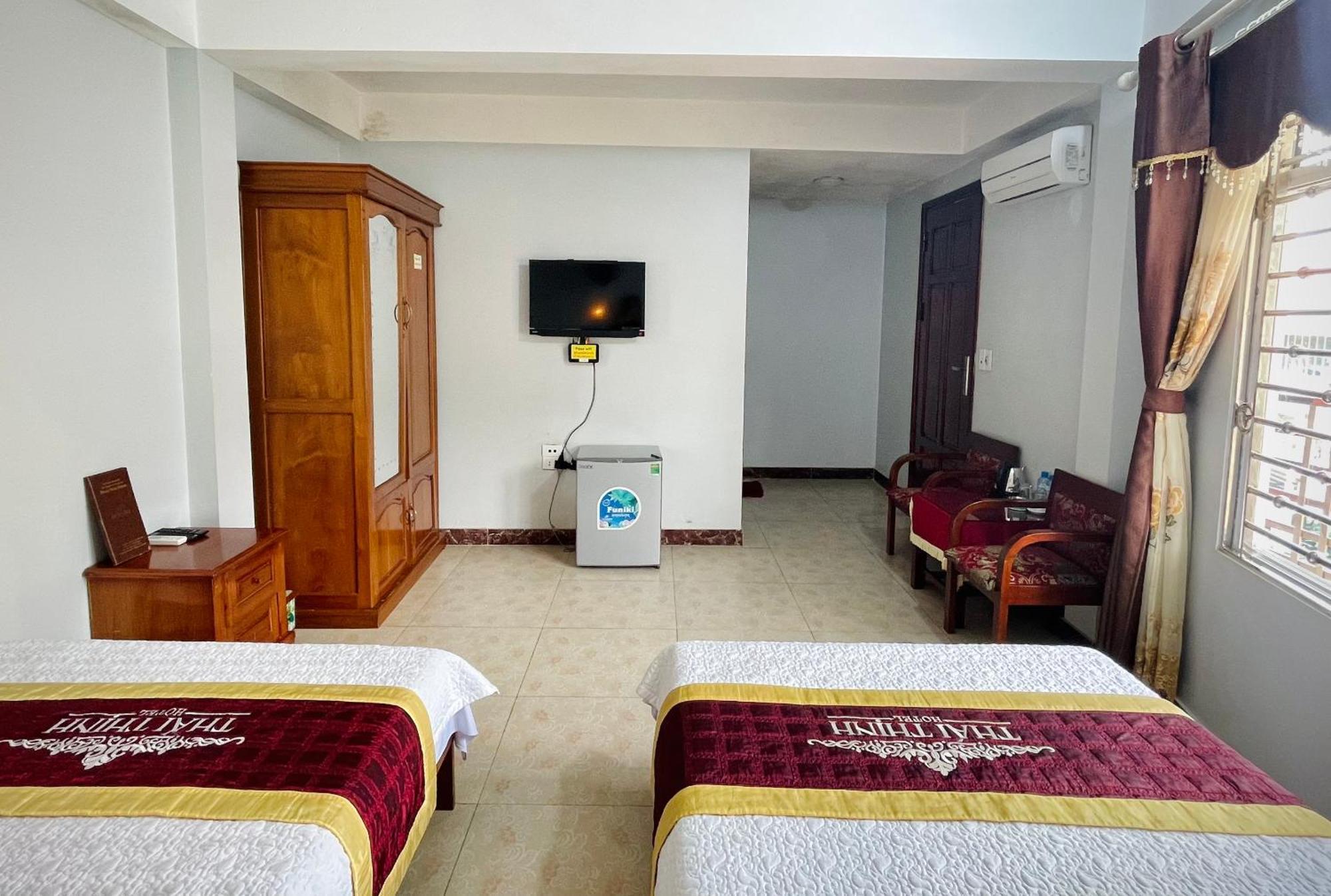 Thai Thinh Hotel Dong Van  Exterior foto